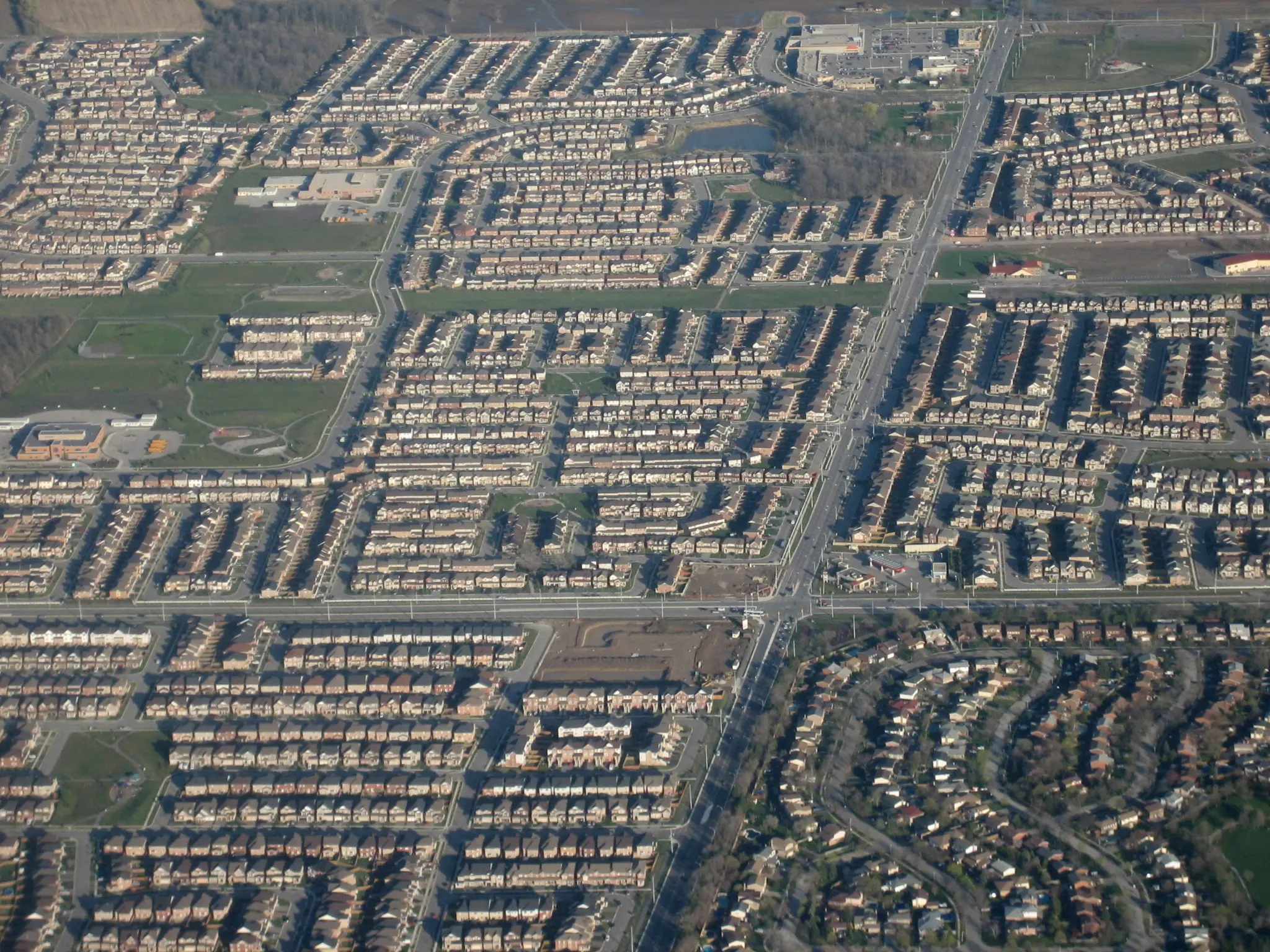 A residential neighbourhood street in Milton, Ontario